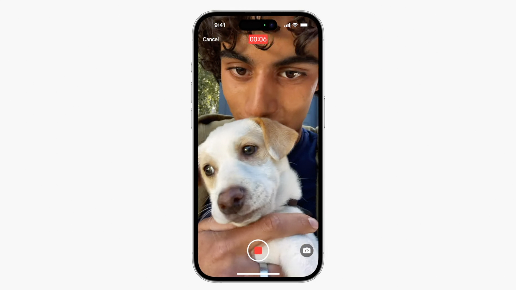 iOS 17 FaceTime messages press image