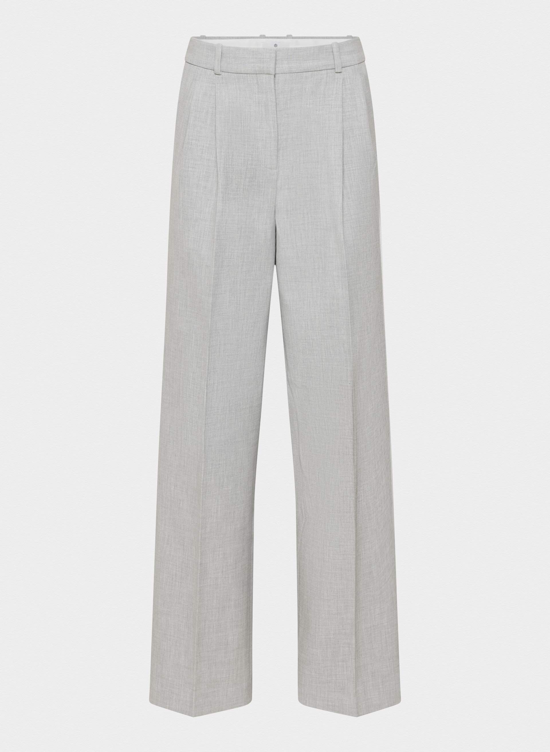 Aritzia, Babaton Pleated Pants (Were $148) 