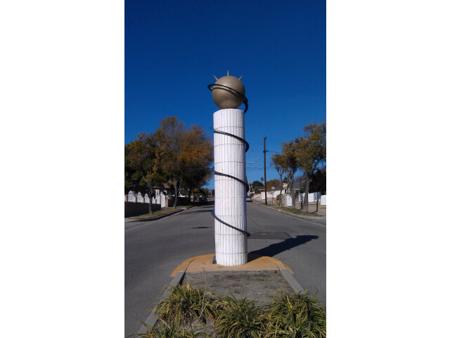 Pillar of Balzac image