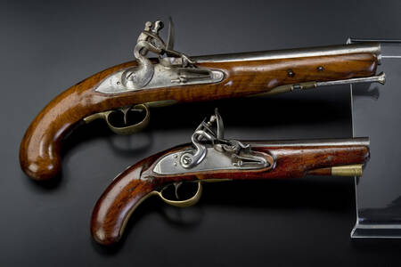 Pistolas de pederneira britânicas