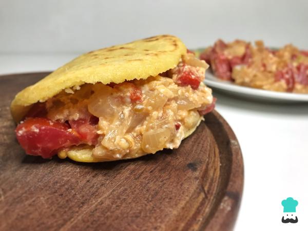 Receta de Arepa perico