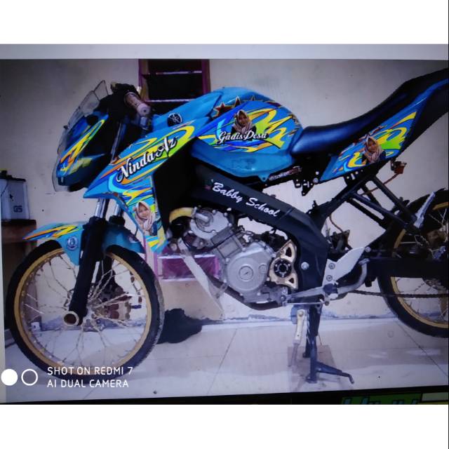 40 Trend Terbaru Stiker  Vixion  New Variasi Aneka Stiker  