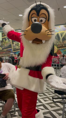 santa-goofy