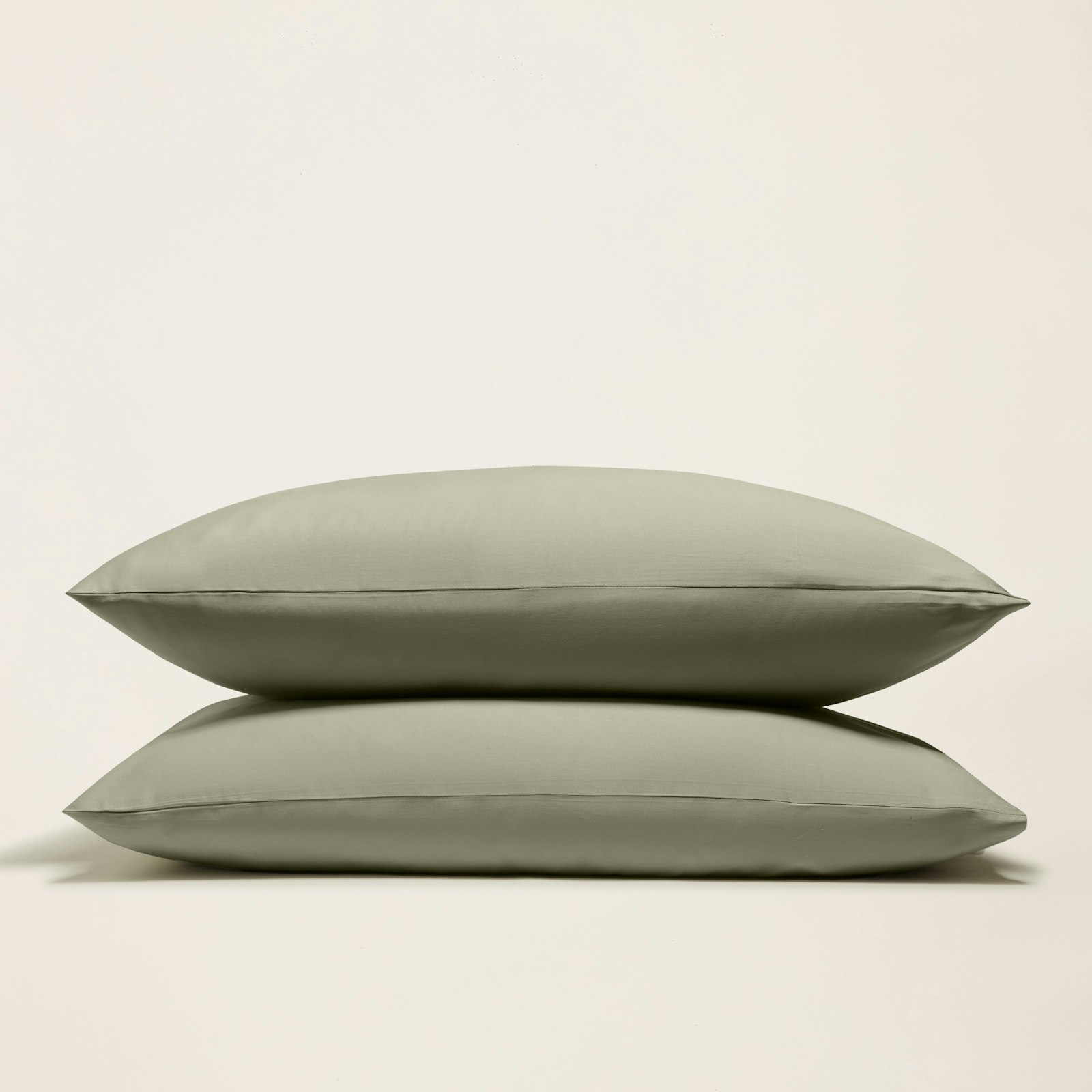 Luxe Sateen_Pillows_Moss.jpeg