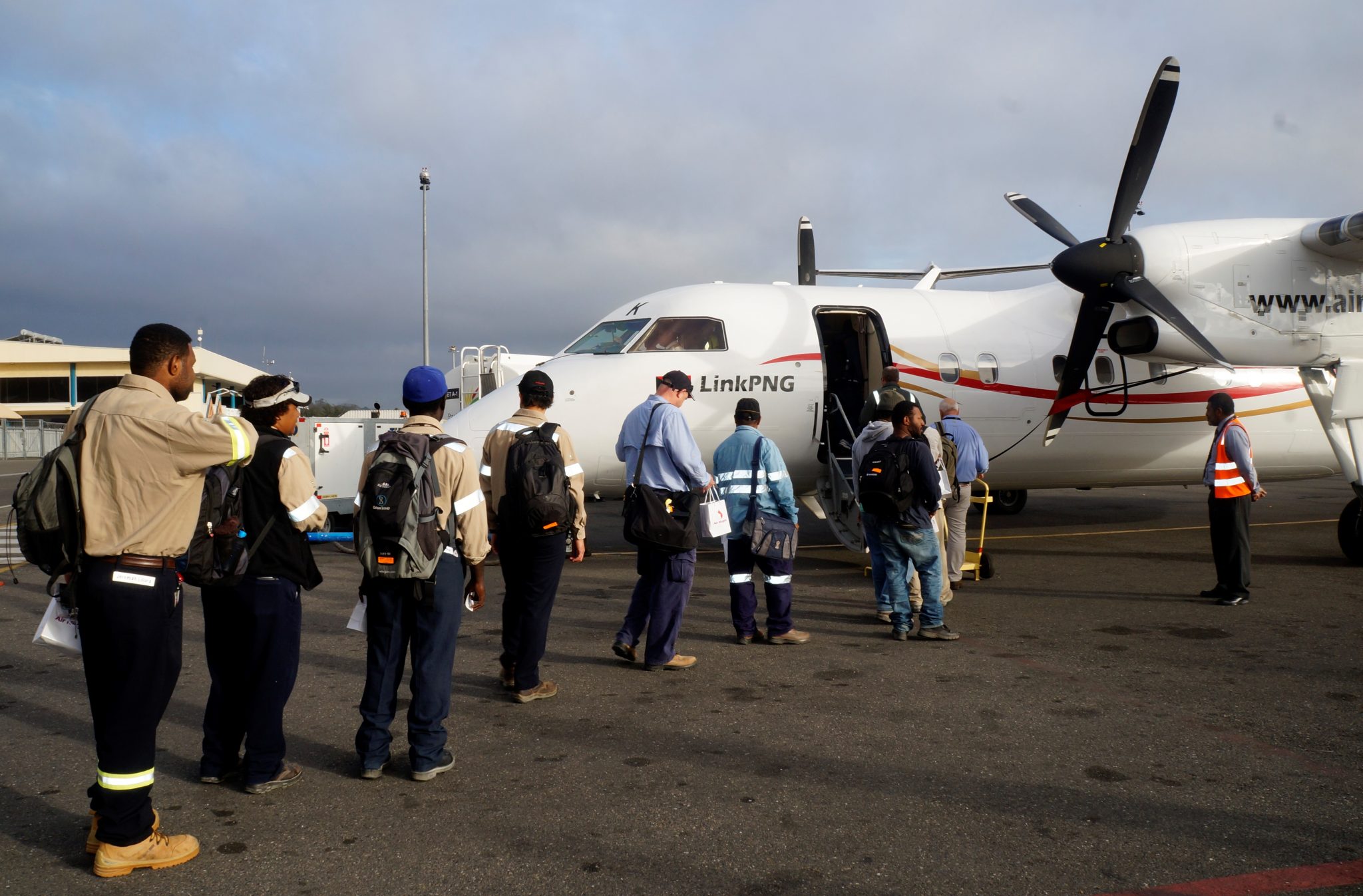 Air Niugini.