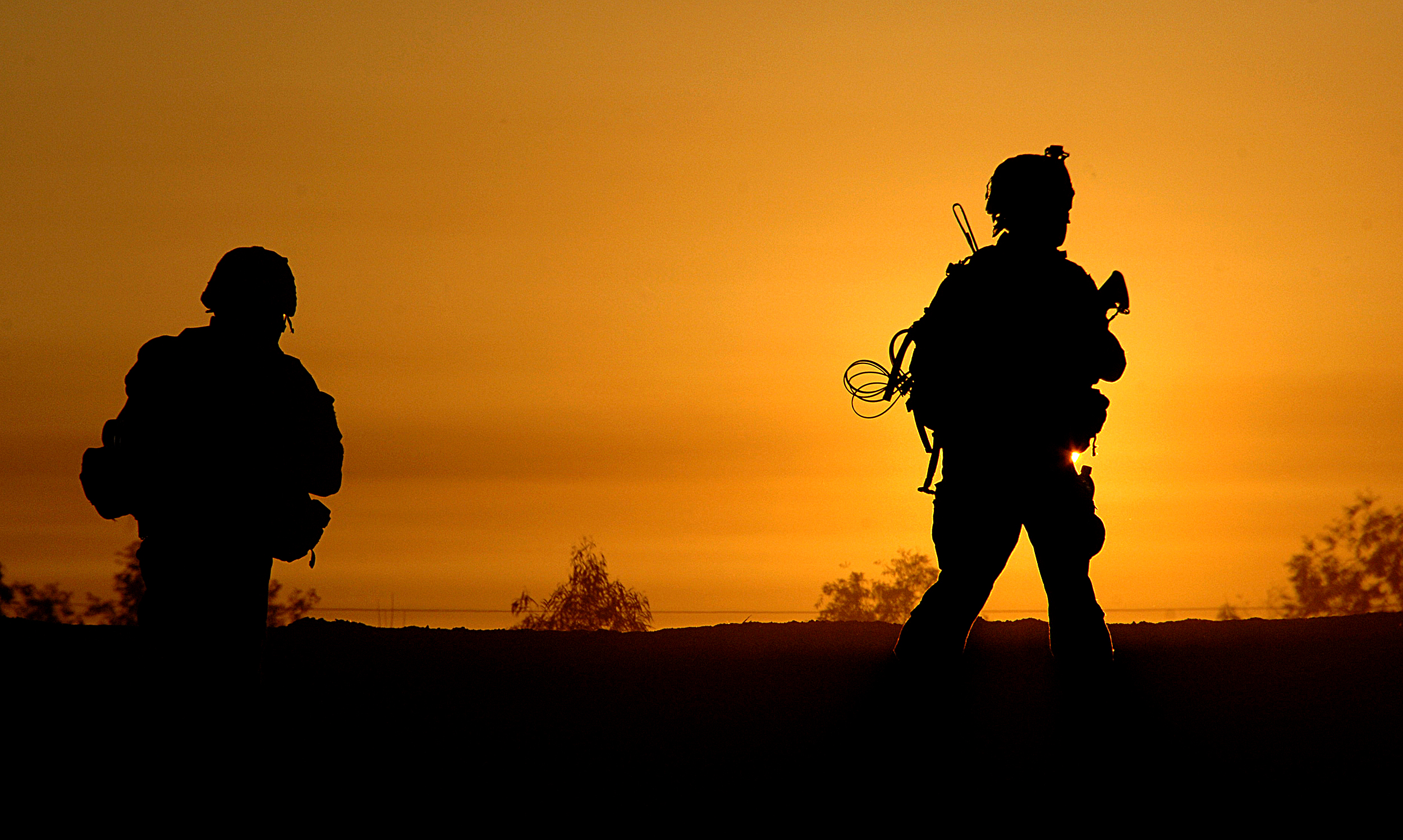 Free, Public Domain Image: U.S. Army Soldiers Crossing a Bridge at.