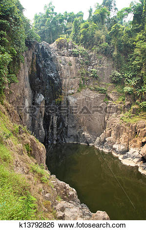 Stock Images of Heaw Na Rok waterfall dry in summer, Khao Yai.