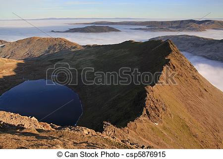 Stock Imágenes de andando zancadas, borde, helvellyn.