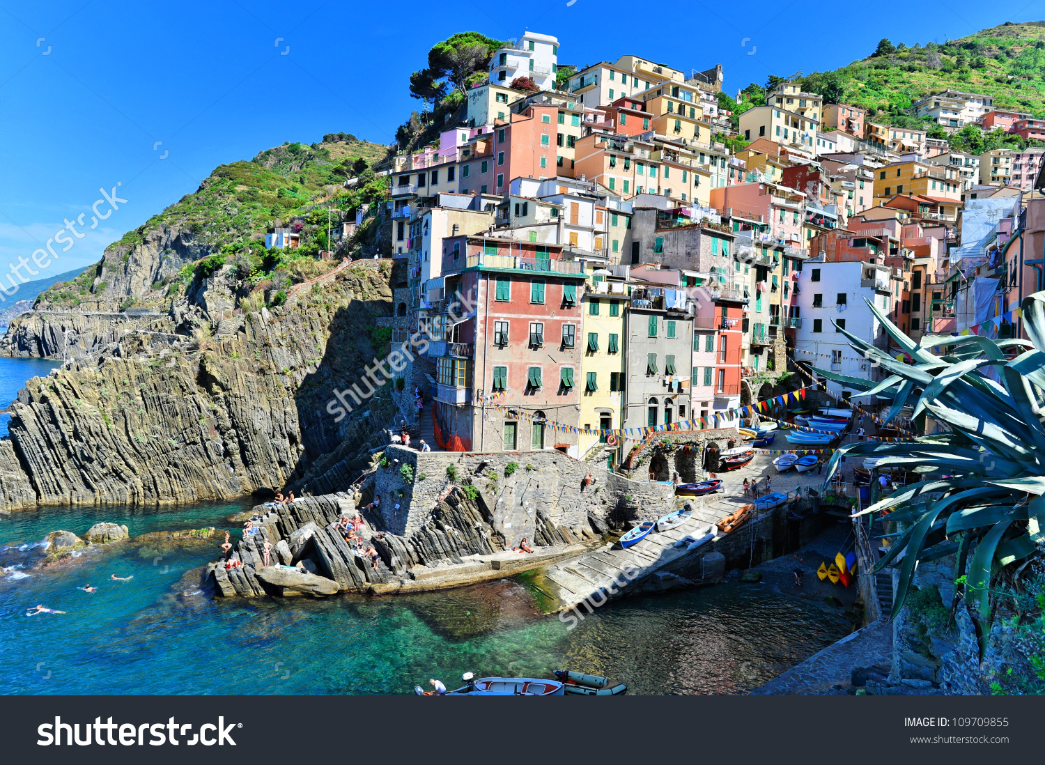 Rio Maggiore View From Above, Cinque Terre, Italian Riviera Stock.