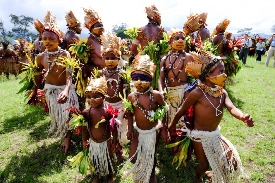 Goroka Show dancers.