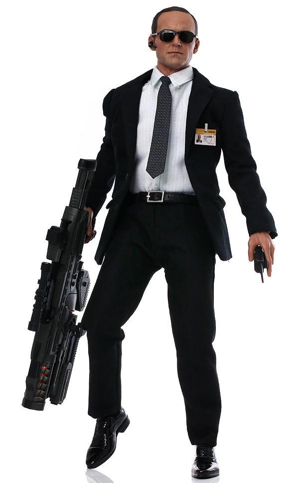 Avengers Hot Toys Agent Phil Coulson Sixth.