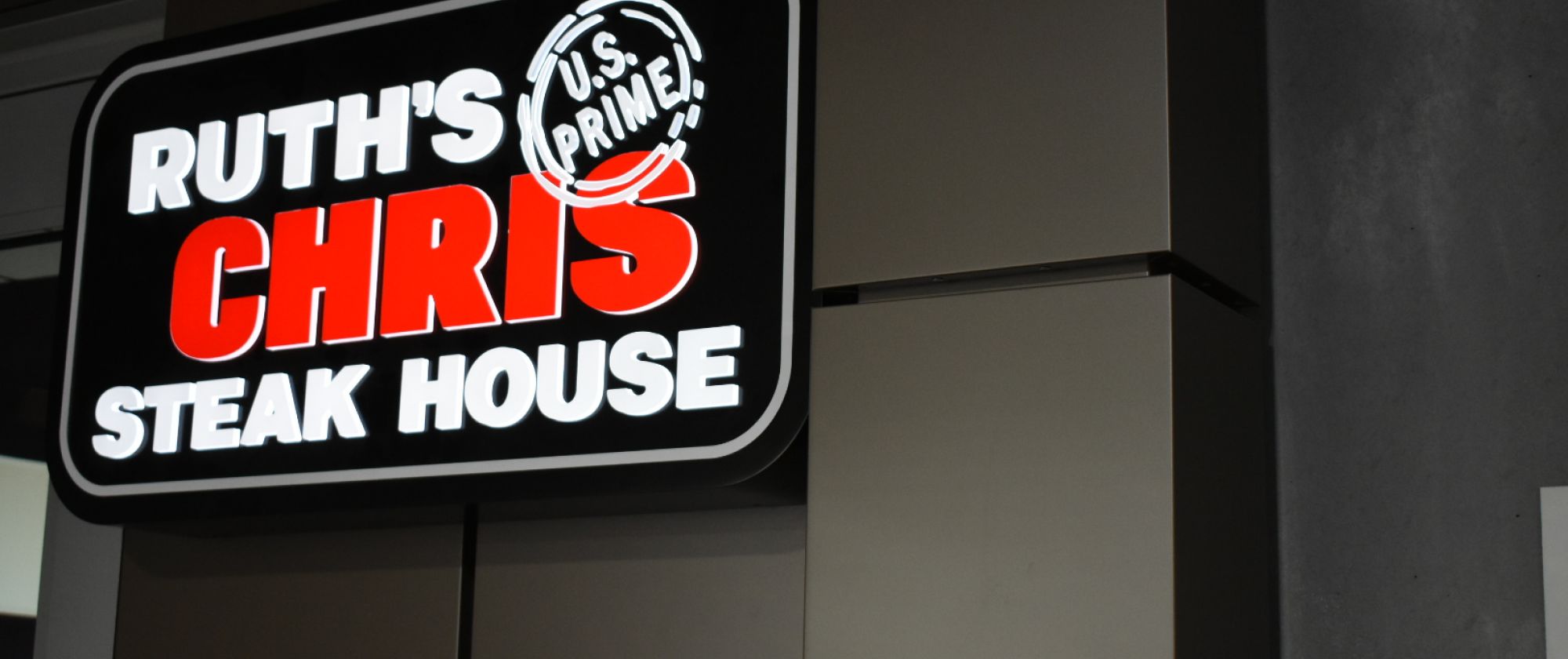 Ruth\'s Chris Steak House.