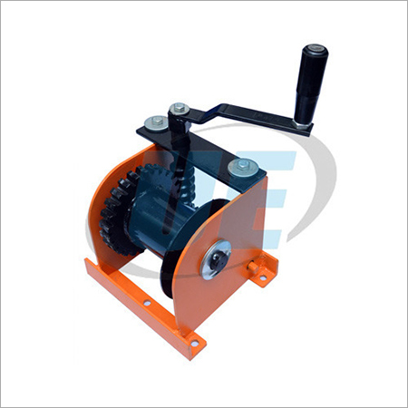 Manual Hand Winch - Color: Black