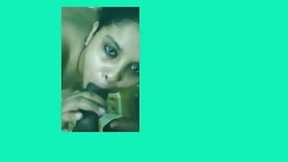 বাঁড়ার দেশী হট সেক্স ভিডিও রস খাবার