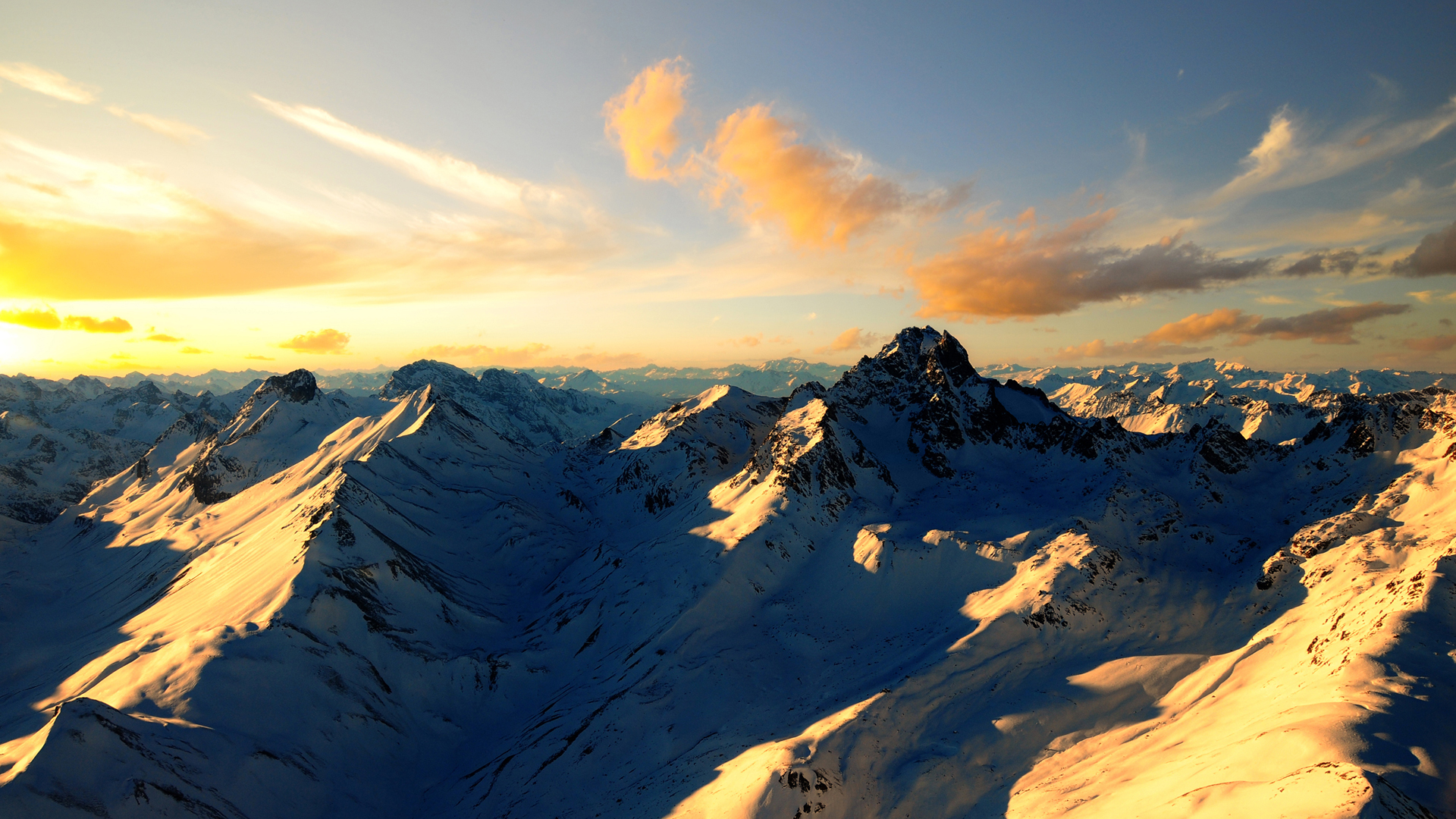 Cool Mountain Range Wallpaper 14162