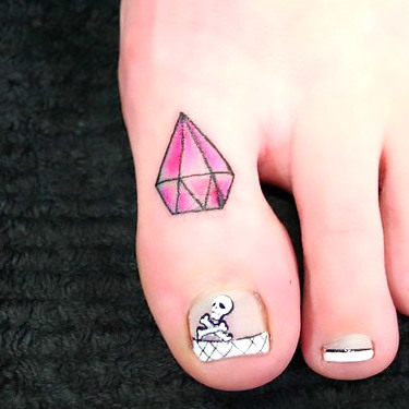 Toe Diamond Tattoo