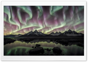 Aurora Borealis Ultra HD Wallpaper for 4K UHD Widescreen Desktop, Lockscreen, Screensaver, TV, Tablet, Smartphone