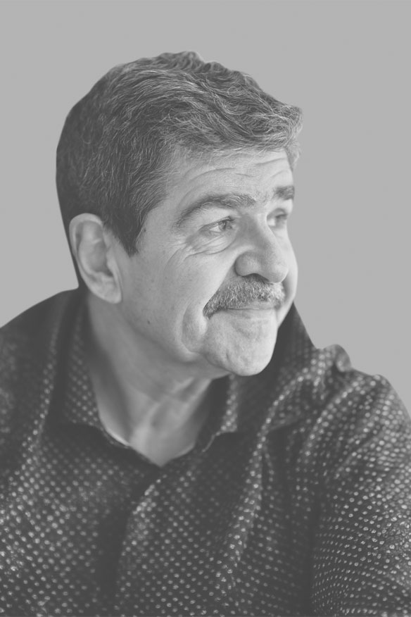 Paraschivescu (coord.), Radu