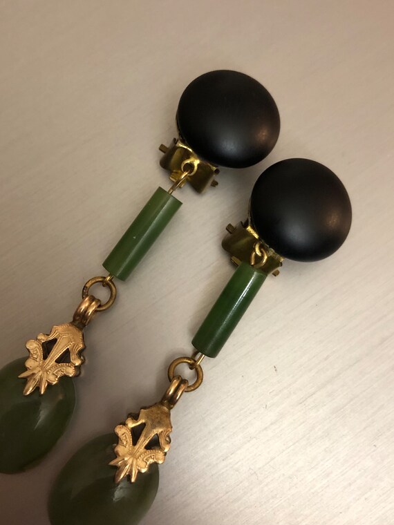 Victorian Antique French Jet and Jade earrings - image 2