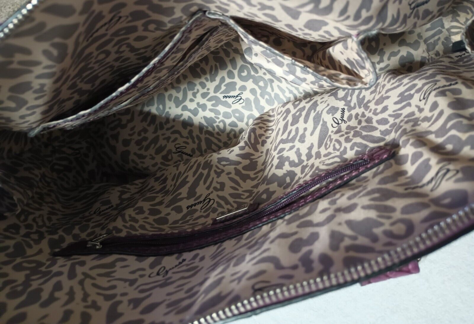 Guess Tote Purse Faux Leather Snake Skin - image 8