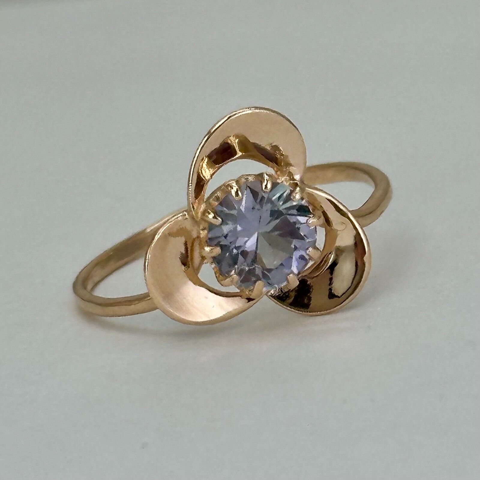 Chic Vintage Original Rose Gold 583 14k Ring with… - image 2