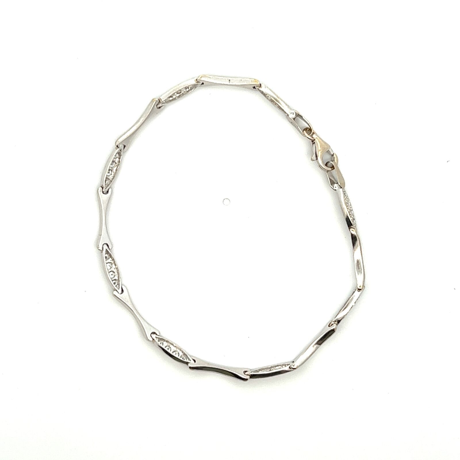 9ct White Gold Cubic Zirconia Bracelet - image 7