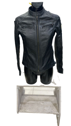 Used Leather Jacket Woman Size 44 Black XYE162L - image 1