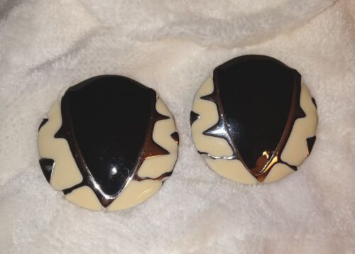 True Vintage 80s Earrings Black Cream Enamel Roun… - image 1