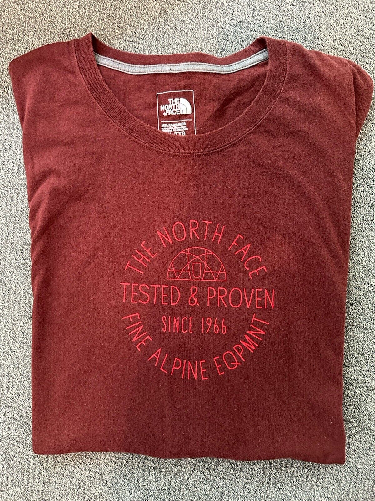 The North Face Graphic Print T-shirt Maroon Tee S… - image 6