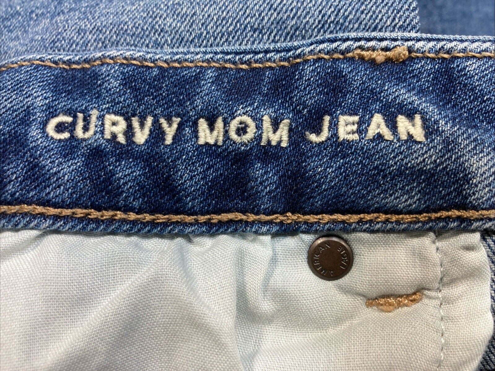 AMERICAN EAGLE CURVY MOM JEANS 14 Short - image 4