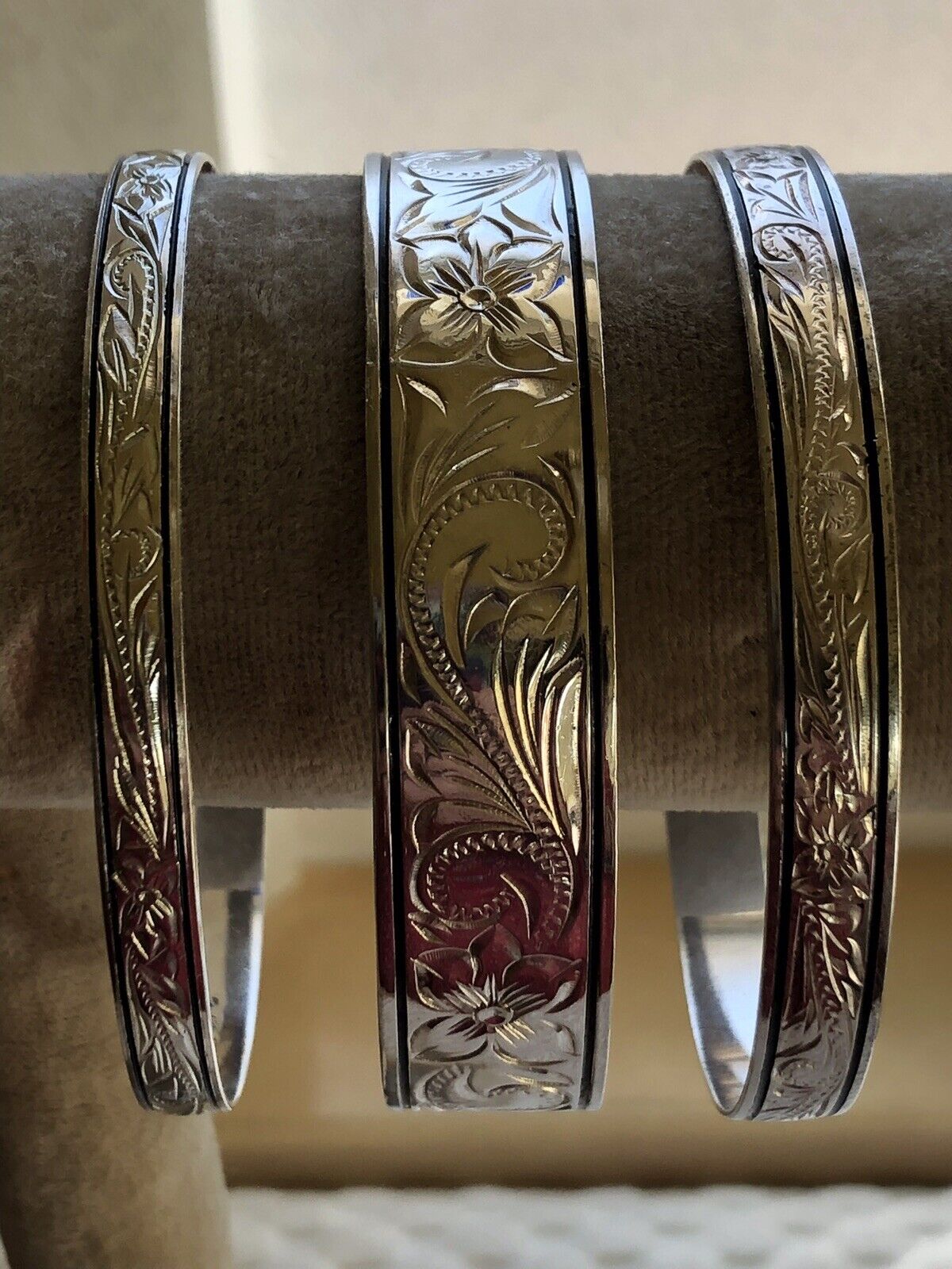 Lovely HAWAIIAN STERLING  FLOWER BANGLE BRACELETS… - image 9