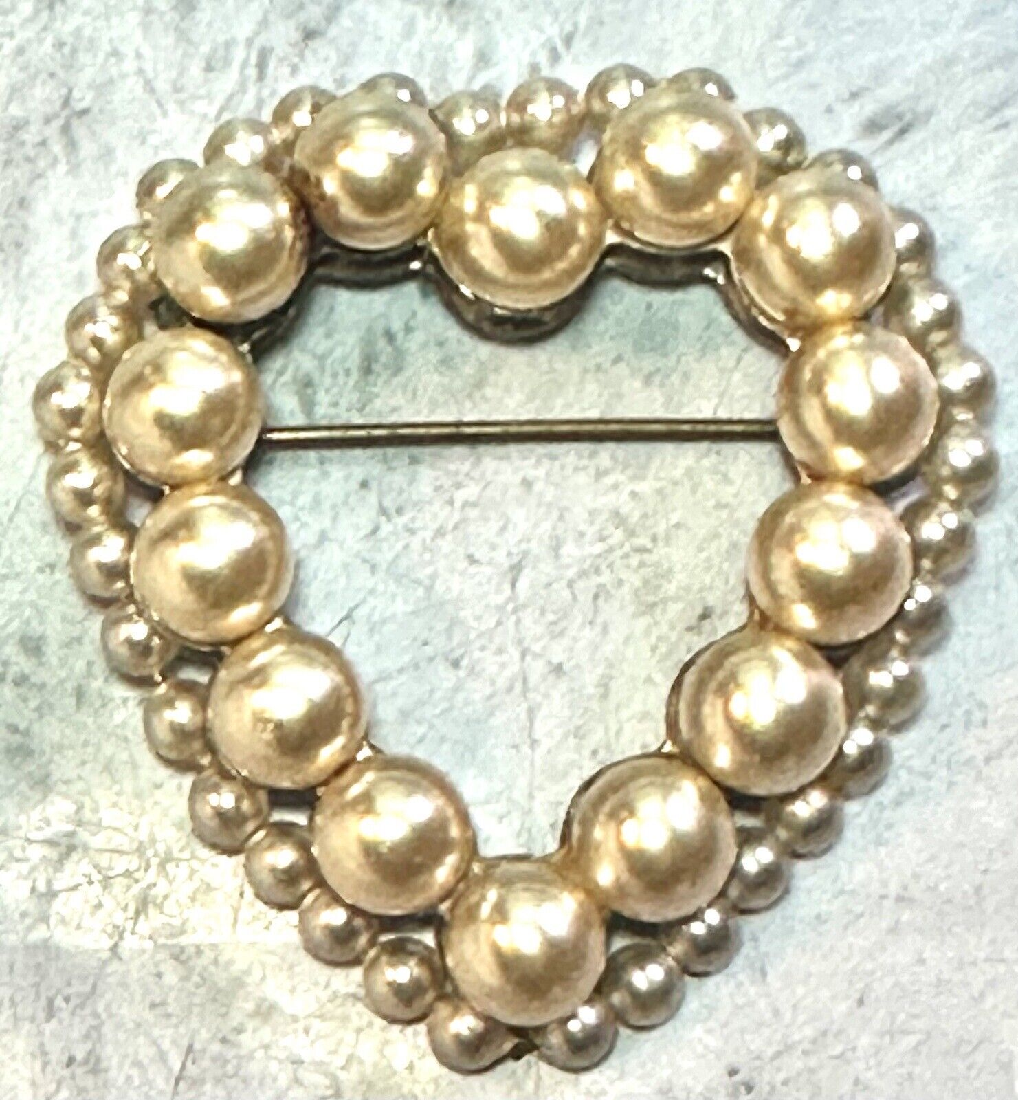 Large Vintage Silver Tone & 2 Layer Faux Pearl He… - image 6