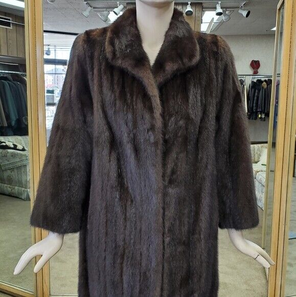 Natural Mahogany Letout Female Mink Fur 45" Coat-… - image 4