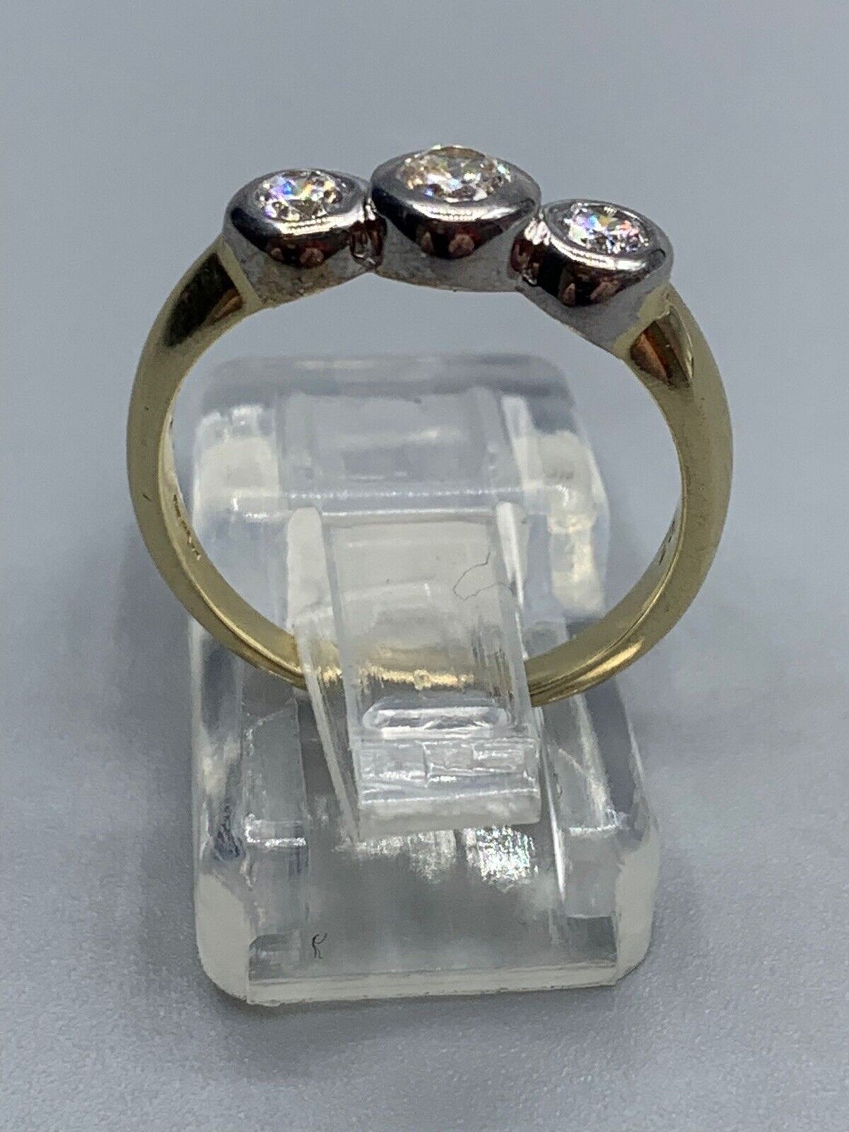 9ct Gold Cubic Zirconia Trilogy Ring - image 4