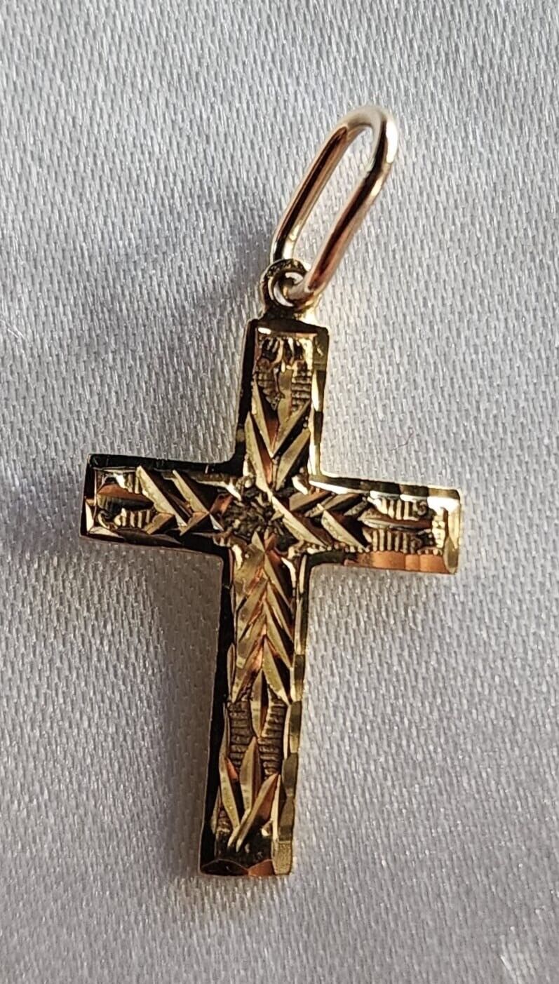 14k Gold Diamond Cut Cross Pendent - image 1