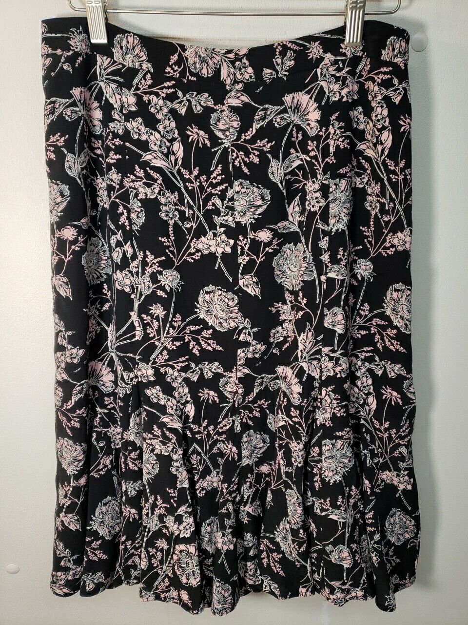 Talbots Toile Floral Pleated Midi Skirt Size 6 Bl… - image 1