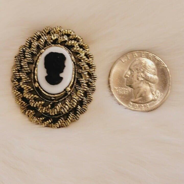 Vintage Victorian Cameo Brooch Lady Silhouette Ol… - image 6