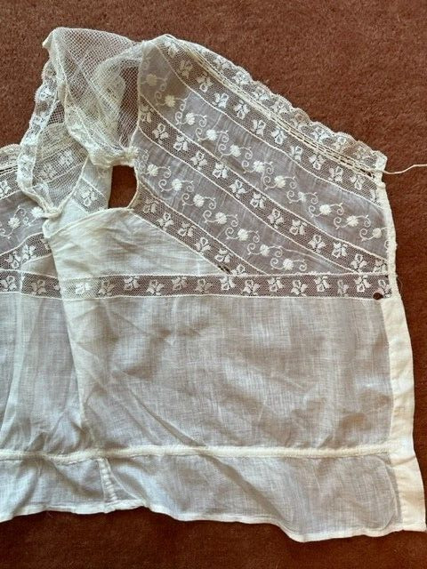 Antique Edwardian Camisole- fine cotton lawn and … - image 2