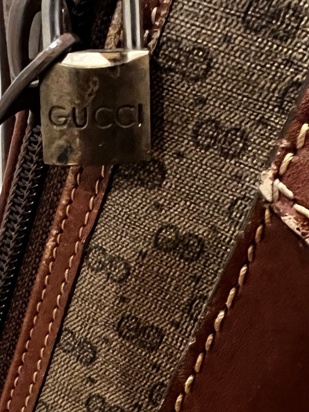 Large AUTHENTIC Vintage Gucci Web Monogram Canvas… - image 13