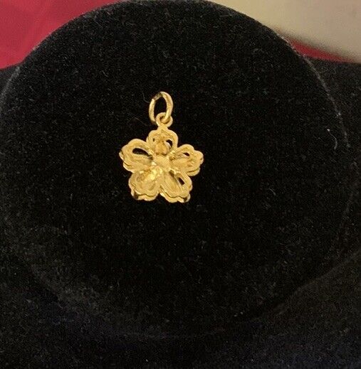 24k Pure Gold .999 Hibiscus Flower Pendant 4g - image 5