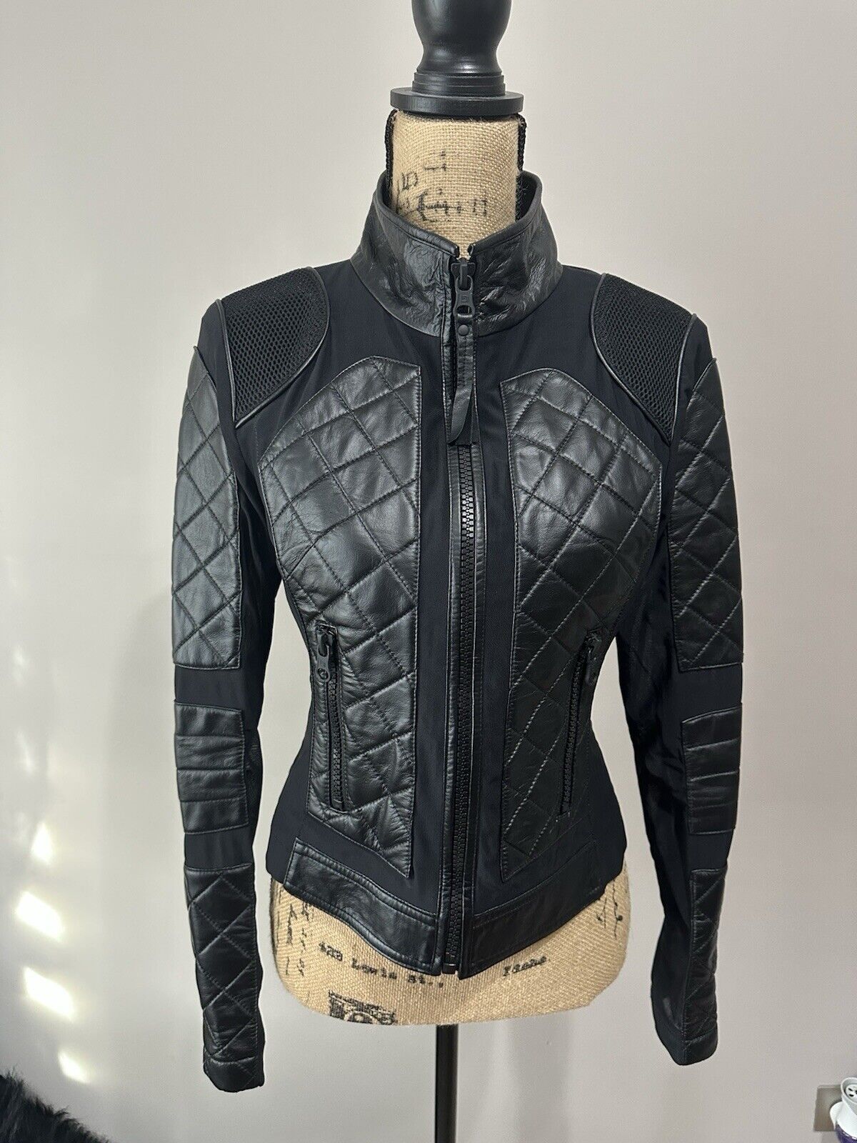 Classic Mesh Quilted Moto Jacket Blanc Noir - image 11