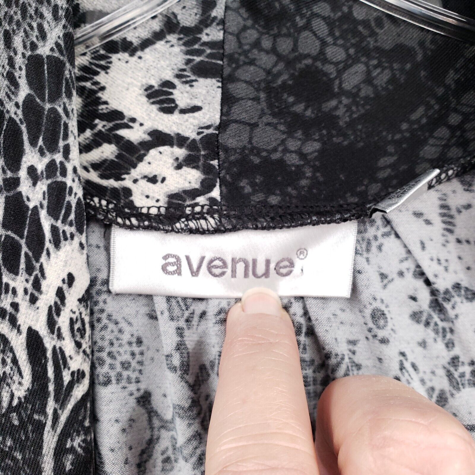 Avenue Cardigan Womens 1X Plus Gray Floral Long D… - image 7