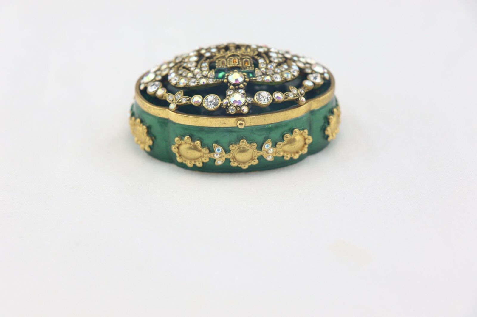 JOAN RIVERS Trinket Box w/ BROOCH & EARRINGS Comp… - image 2