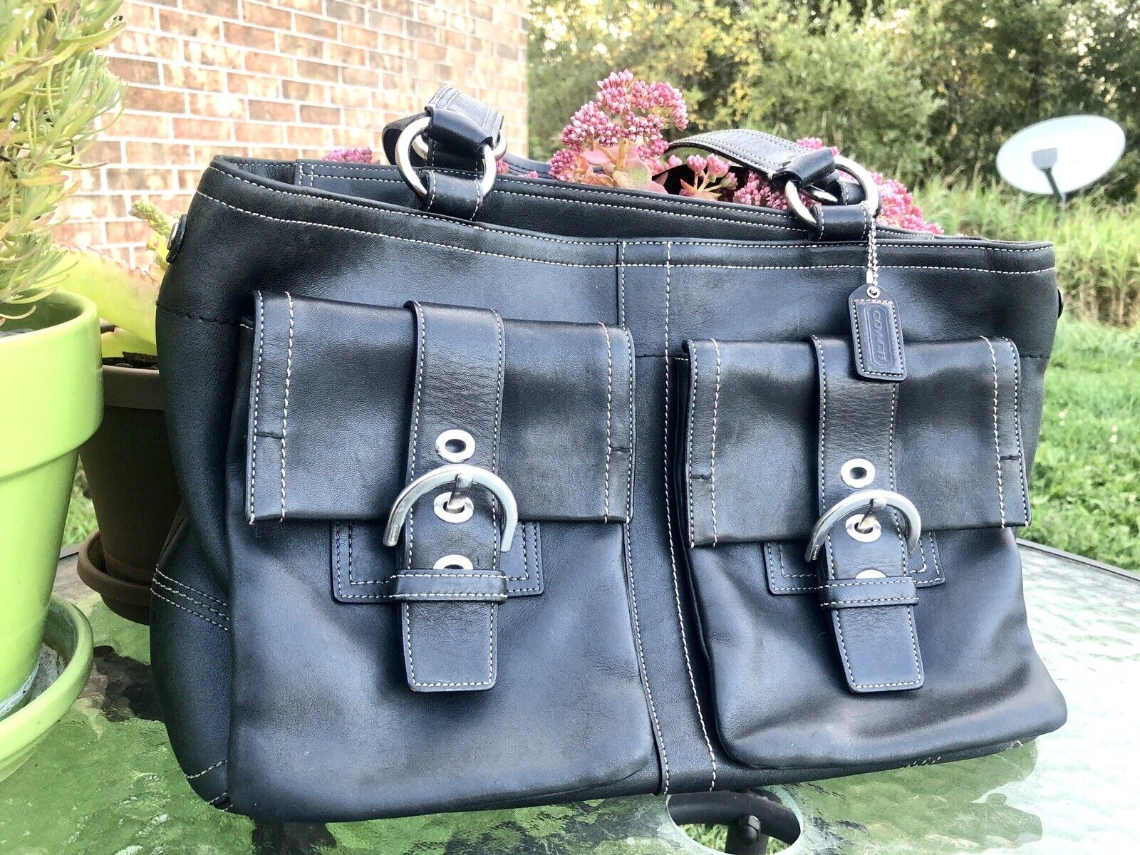 Large Coach Soho Black Leather Double Pocket Purs… - image 4