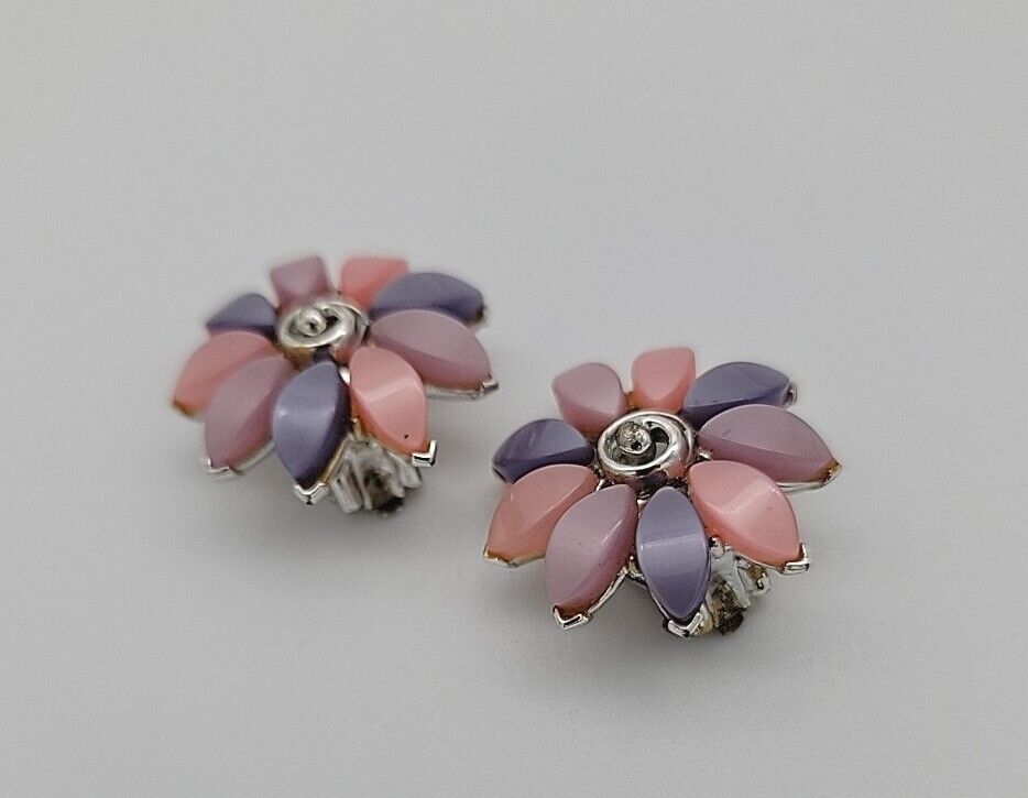 Vintage Silver Floral Clip-On Earrings Pastel Pin… - image 2