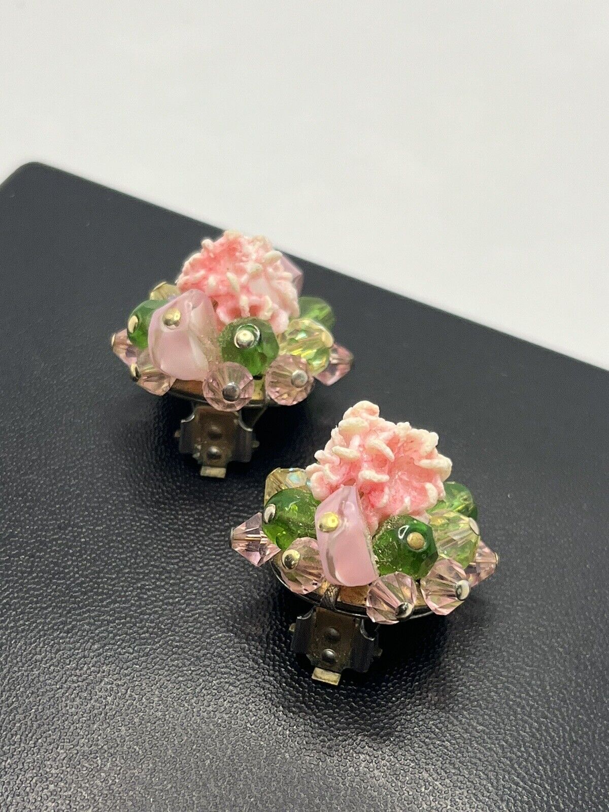 Vintage gold tone pastel art glass flower cluster… - image 2