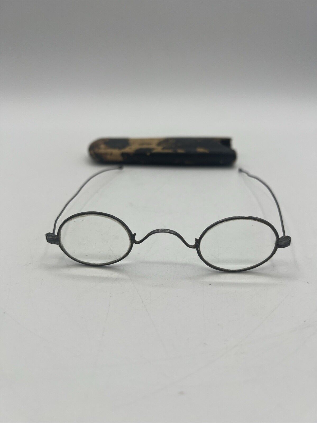 Antique Eye Glasses In Case Small Prescription 18… - image 2