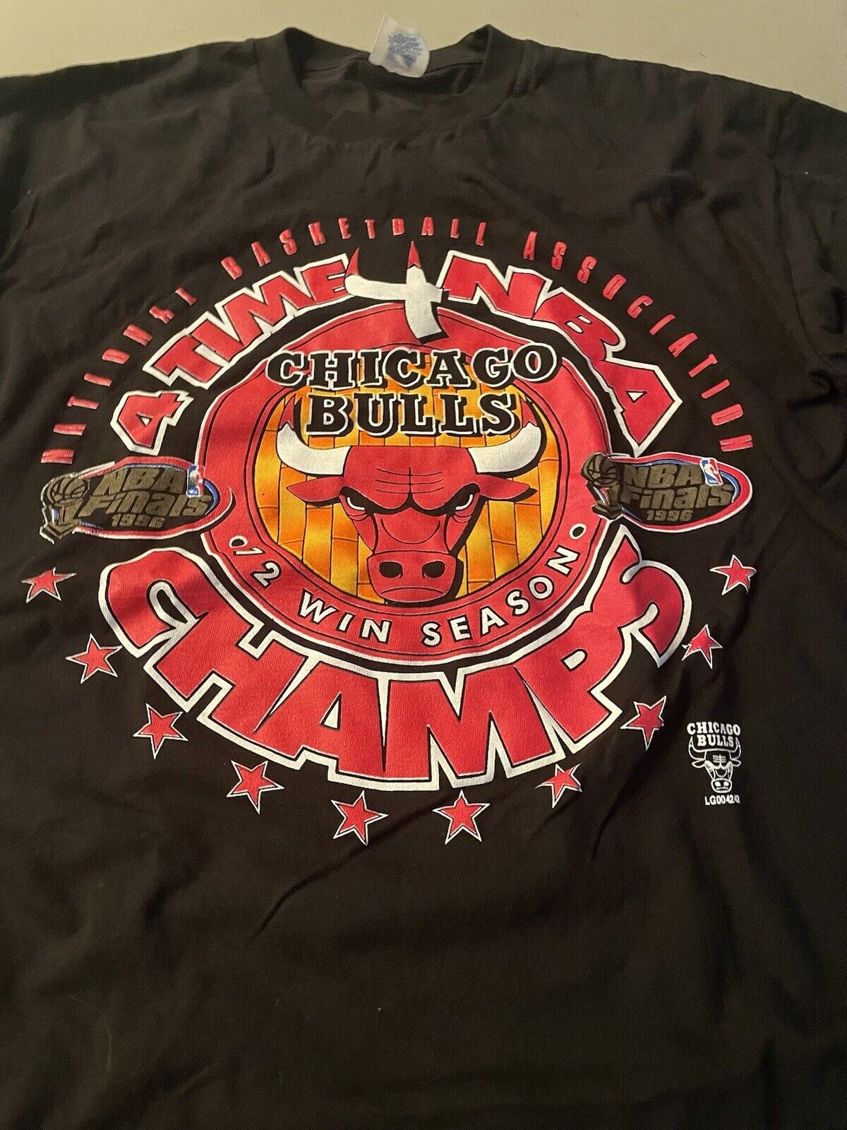 1996 Chicago Bulls T Shirt - image 2