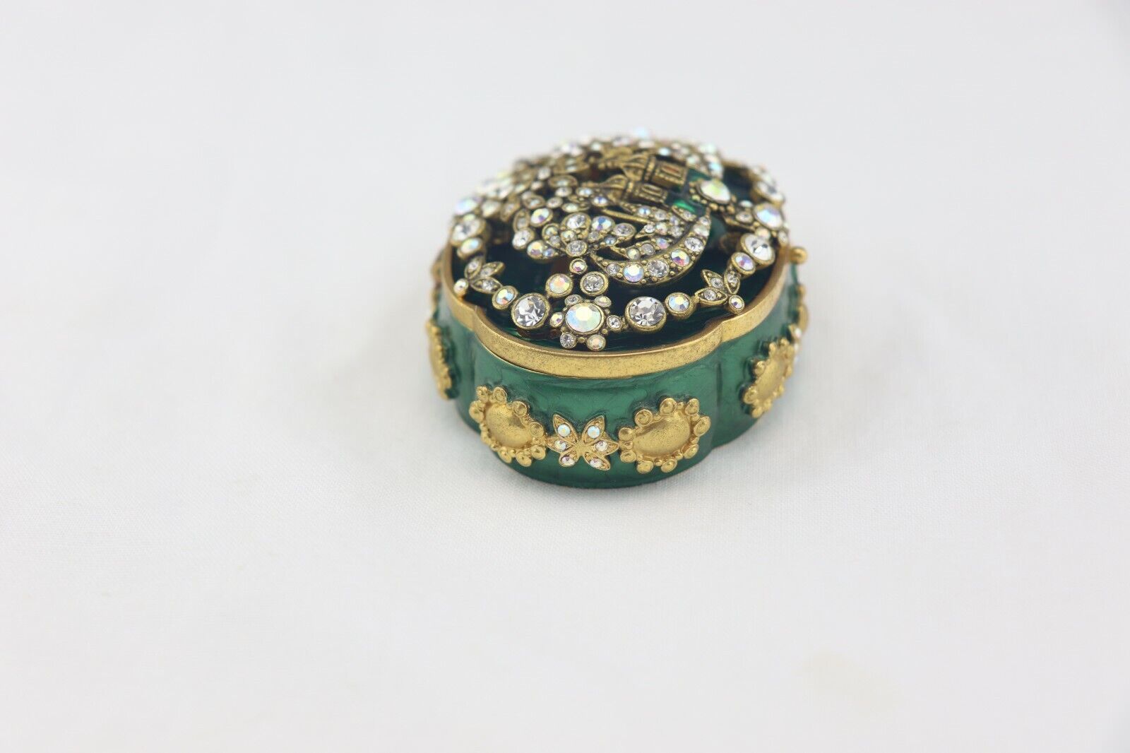 JOAN RIVERS Trinket Box w/ BROOCH & EARRINGS Comp… - image 5