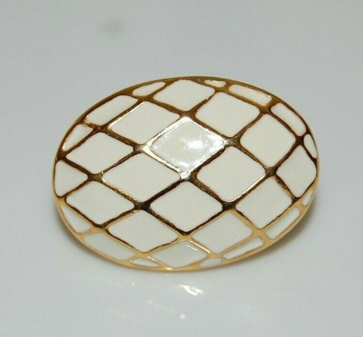 ELEGANT VTG COUTURE WHITE ENAMEL CHECKERED PATTER… - image 4